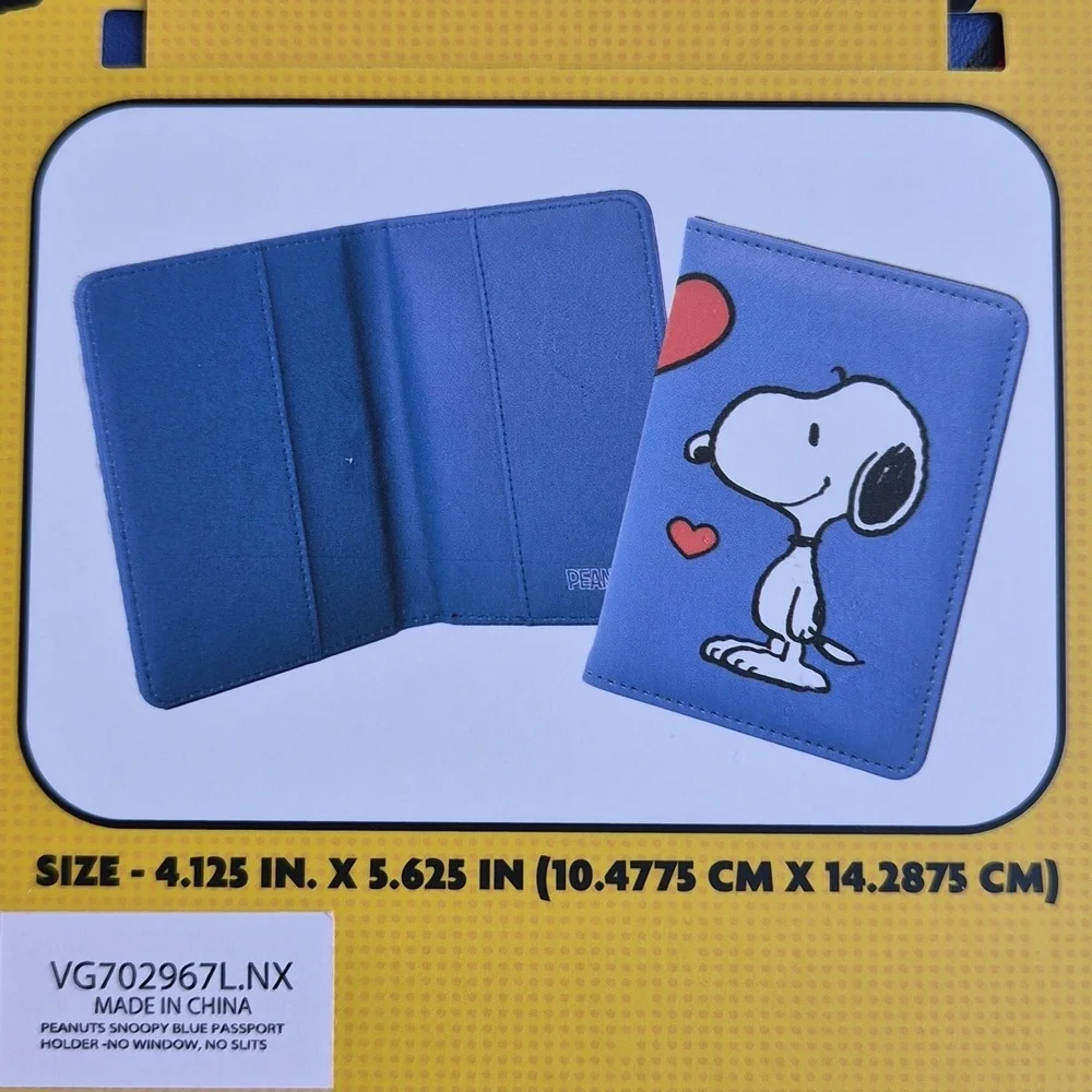 Peanuts Snoopy Blue and Red Passport Cover - Picture 7 of 7